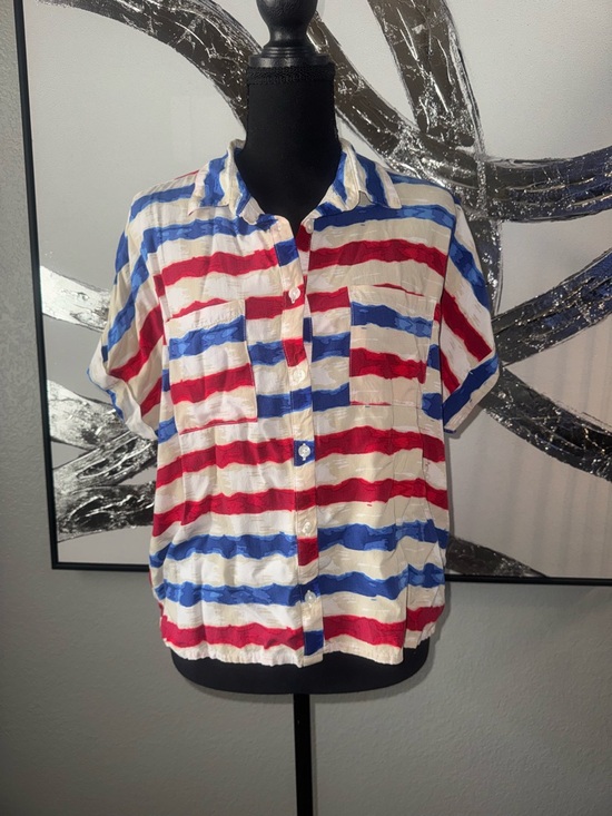 LuLaRoe Tops - LuLaRoe Red White and Blue Striped Pattern Top